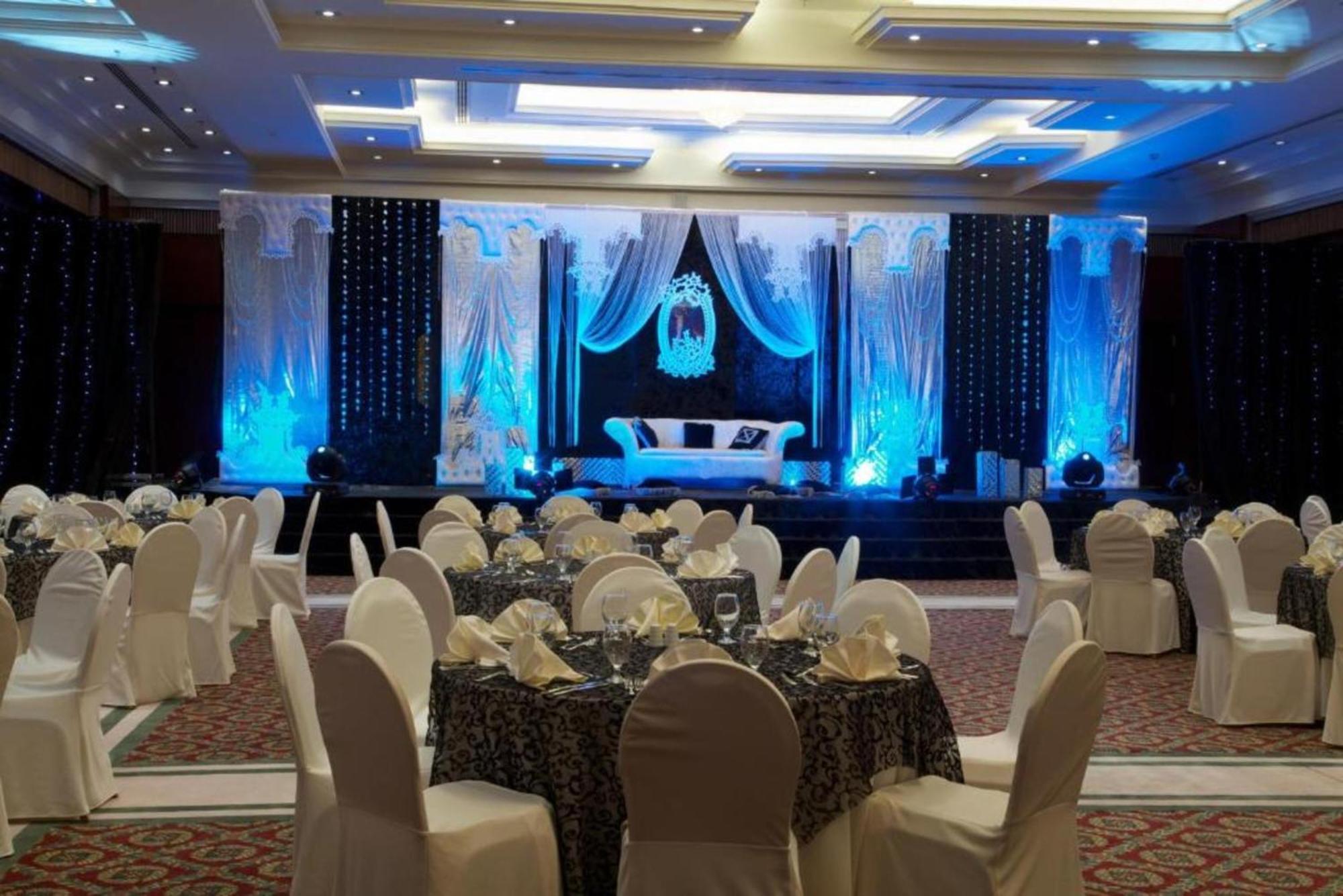 Dancenter Luxe Corniche Hotel Formerly Concorde Hotel Fujairah Exterior foto